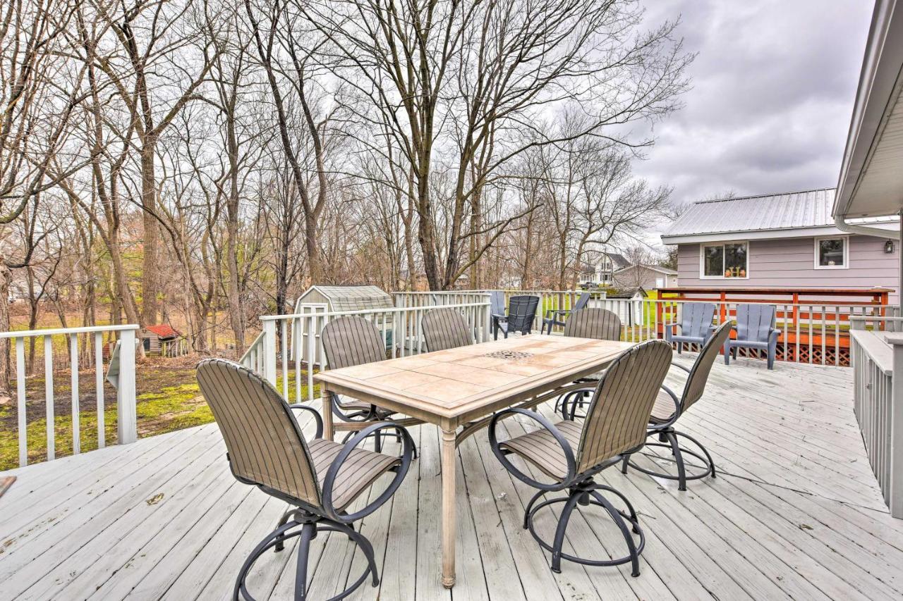 Charming Retreat With Deck - Walk To Lake Pepin Exterior foto
